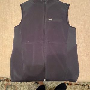 Women’s grey figs vest